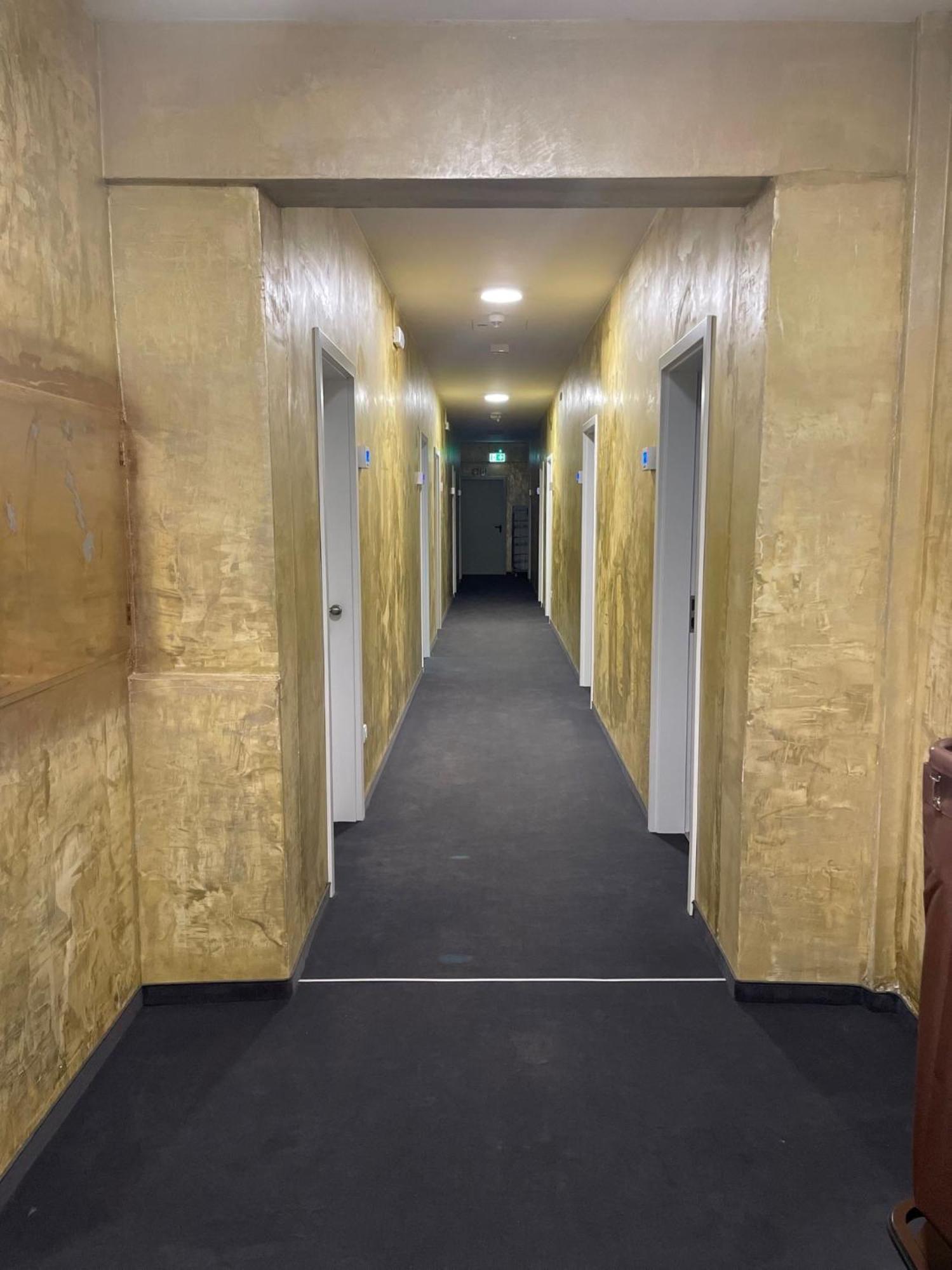 Gastpark Hotel Manching Exterior photo